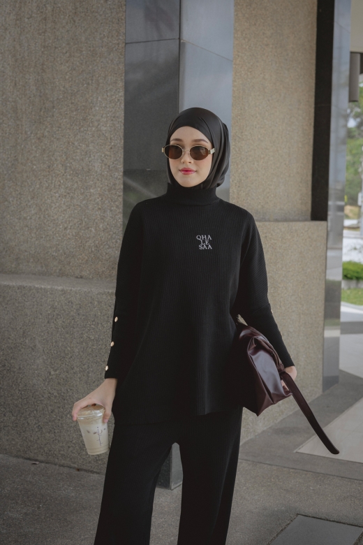 Anya Knit Set - Black